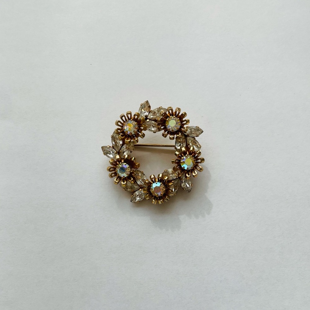 Vintage Schoffel Crown Signed Floral Brooch